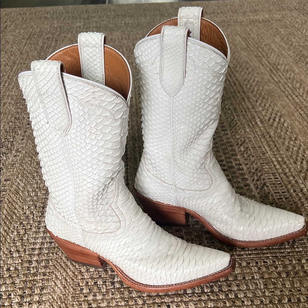 Miron Crosby White Python Cowboy Boots 7.5